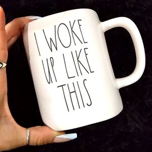 Soft pink Rae Dunn mugg